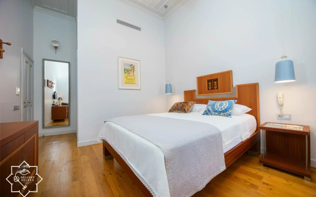 Delight Deluxe Hotel