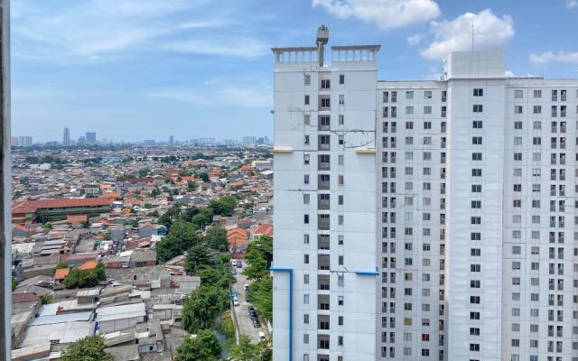 Comfortable And Best Choice 3Br At Bassura City Apartment