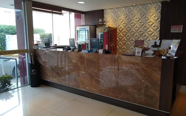 Hotel Piratininga Fernando Correa