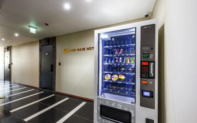 Gunsan Laonhaje Hotel