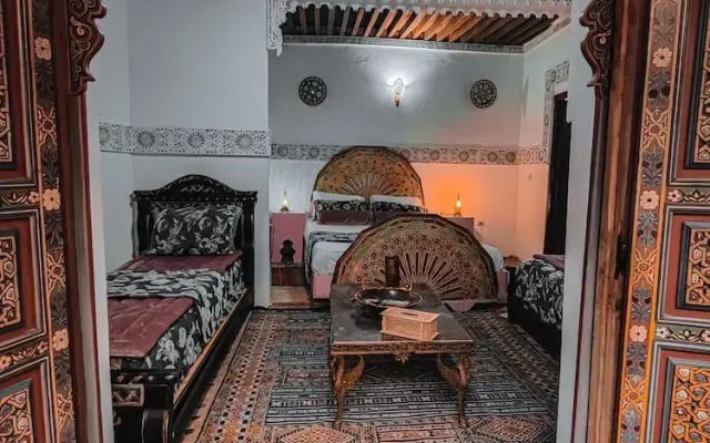 Ryad Zahrat Fes