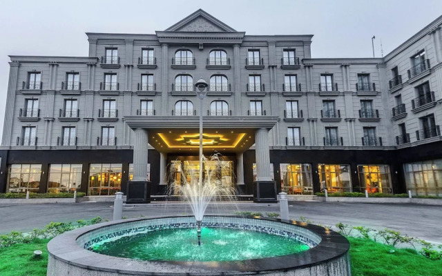 J's Signature Hotels