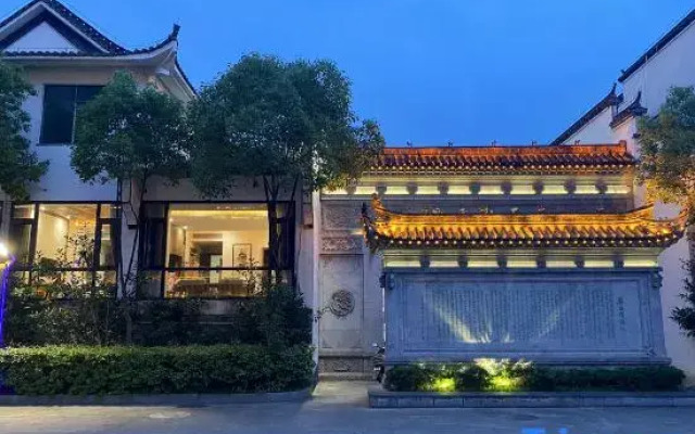wuyaun laojie house