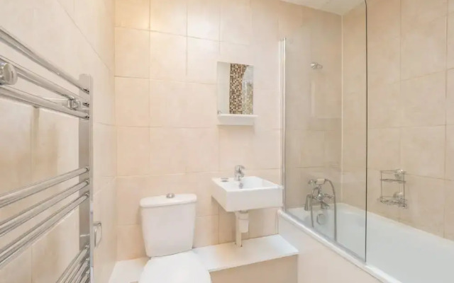 Host Stay St Martin s Road