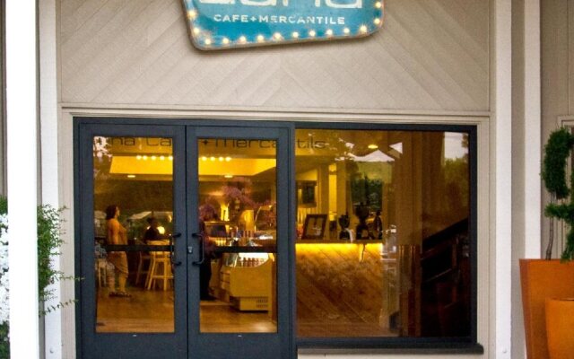 Ashland Hills Hotel & Suites