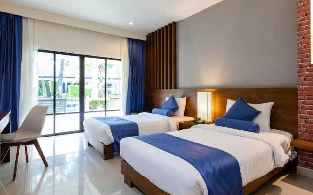 Blu Boat Pool Access Resort and Villas
