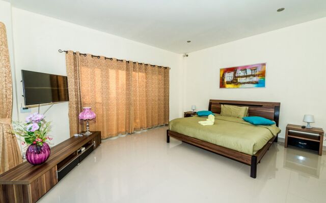 Platinum 3 bedrooms villa pool garden