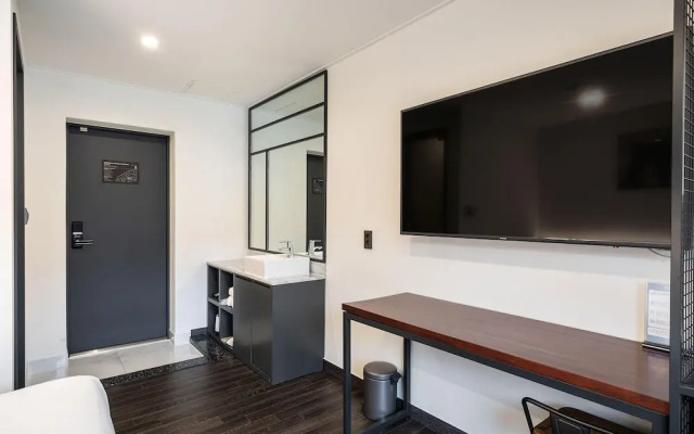 Namyangju Reina Hotel