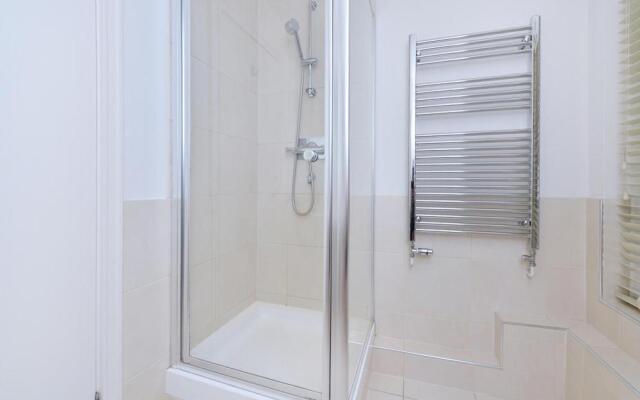 Chelsea Pelham Apartments