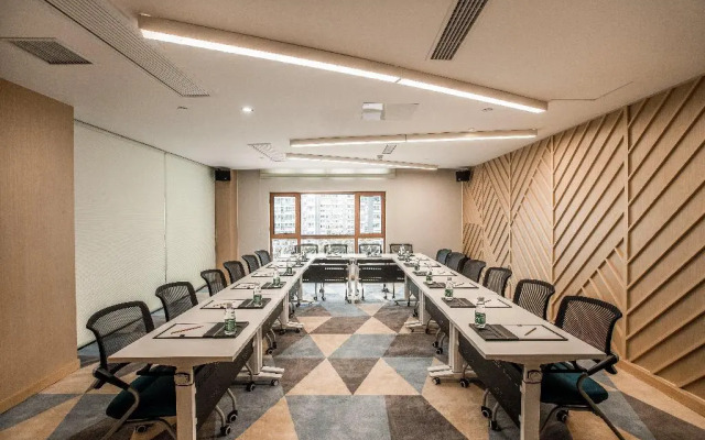 Holiday Inn Express Zhangjiagang Free Trade Zone by IHG