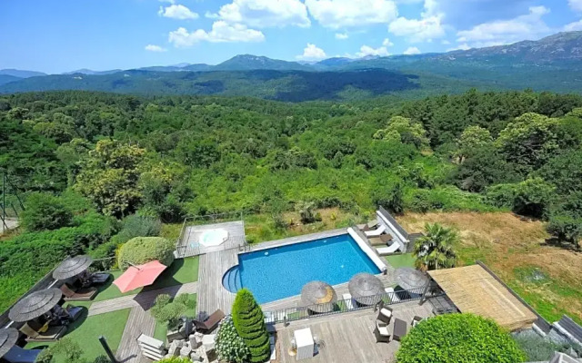 "La Cabane" de l'hôtel Le Tourisme