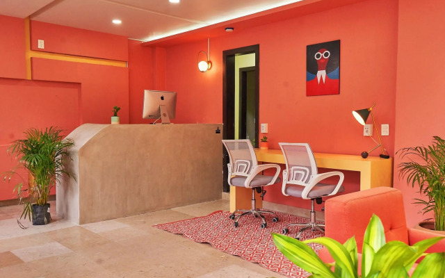 Nora Hotel & Co living