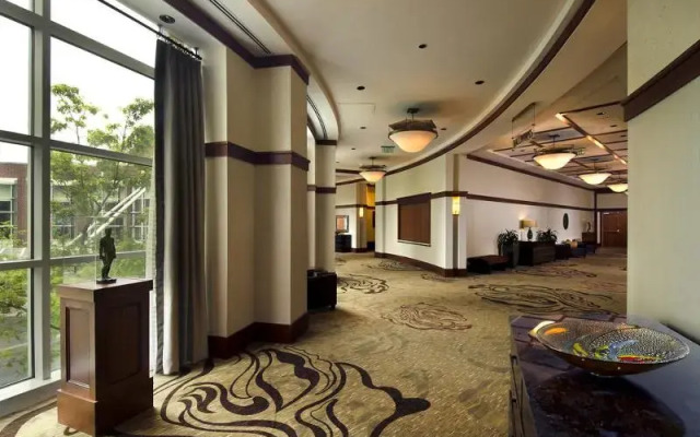 The Inn at Penn, A Hilton Hotel