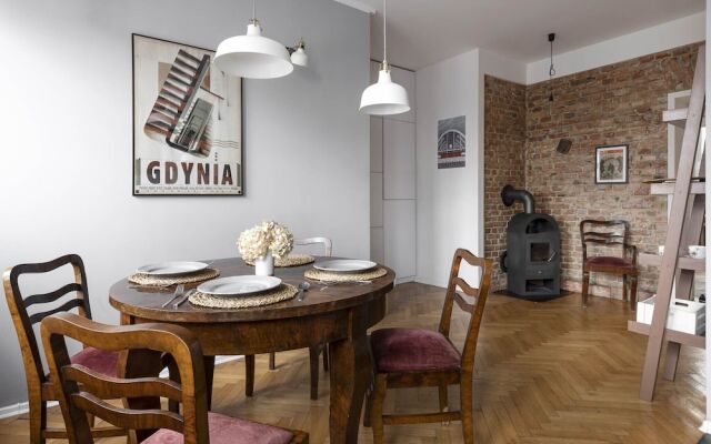 Roxy by Q4Apartments