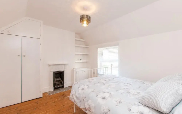 Inviting 3-Dbl Bedrooms House In Ramsgate