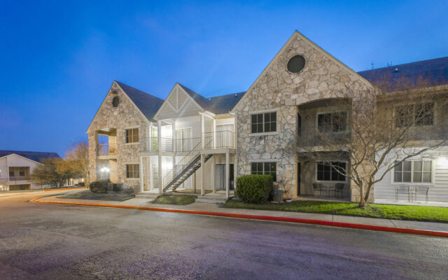 Hawthorn Suites by Wyndham San Antonio Northeast