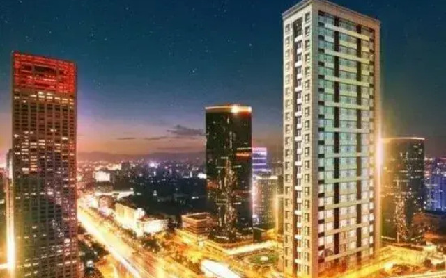 Mr. Robb Hotel (Chongqing West Railway Station)