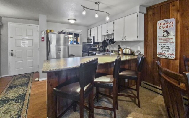 Beaver Ge 9-13 2 Bedroom Condo by Redawning