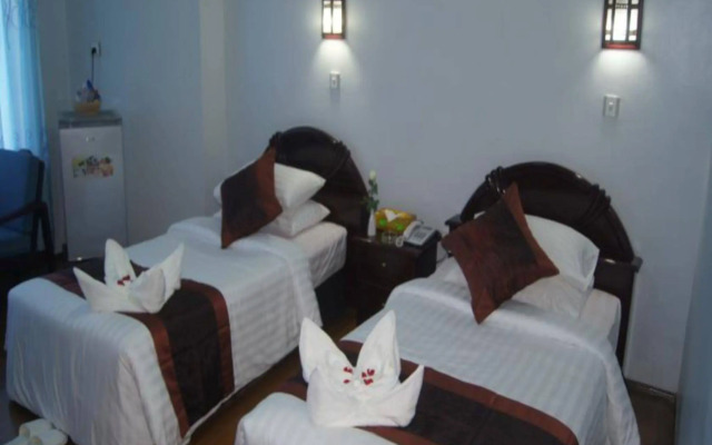 Summer Palace Hotel