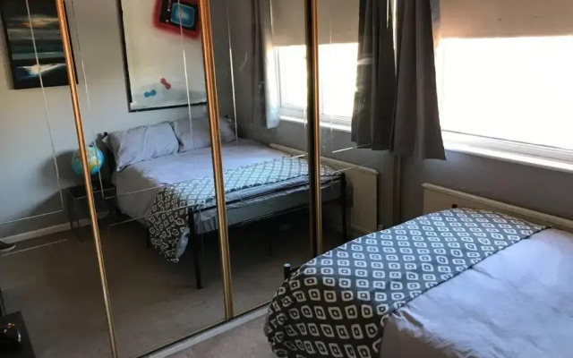 The Beach House South - Blackpool - Entire Holiday Home
