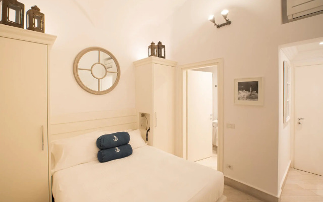 Marina Hotel Charming Rooms