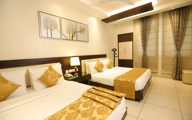 Hotel Amrapali Grand