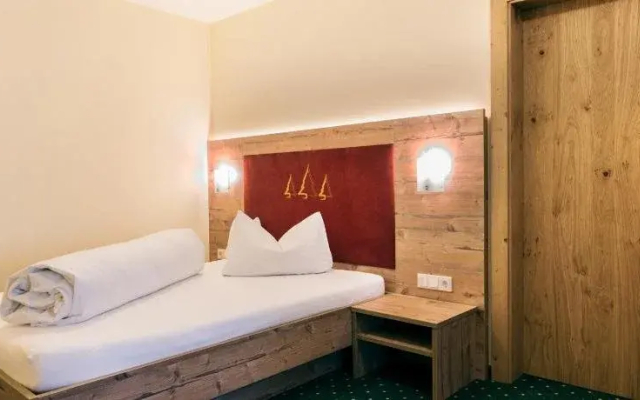 Waldcafe Hotel Restaurant