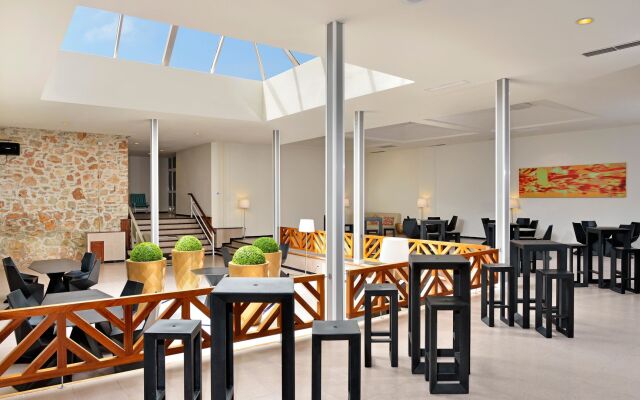 AluaSun Cala Antena – All Inclusive