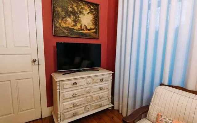 QDV Guest House