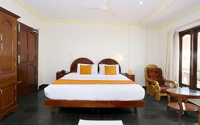 Fabhotel Wateredge Beach Resort