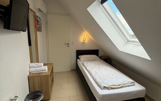 Gap Hotel Event & more