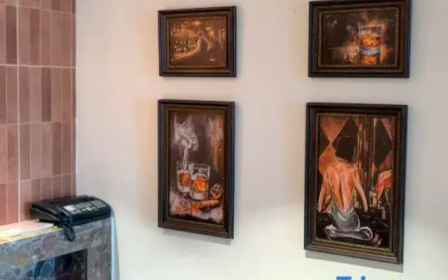 Epoch & Elegance Hotel