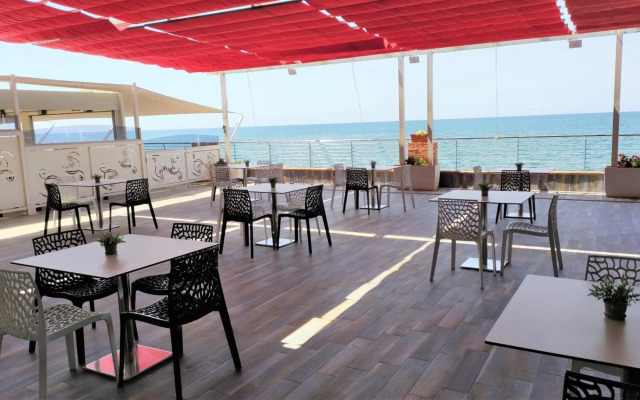 Hotel Polo Nautico