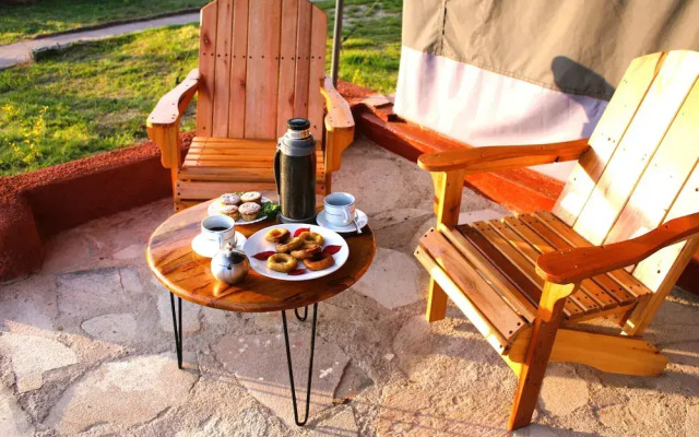 Endeem Mara Resort