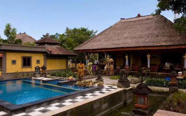 Rumah Bali