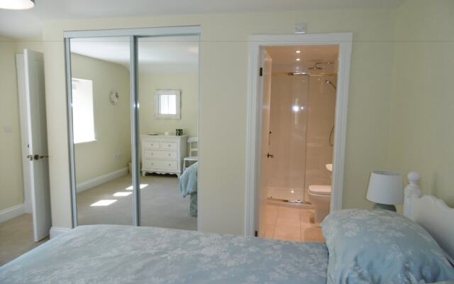 Hewenden Mill Cottages