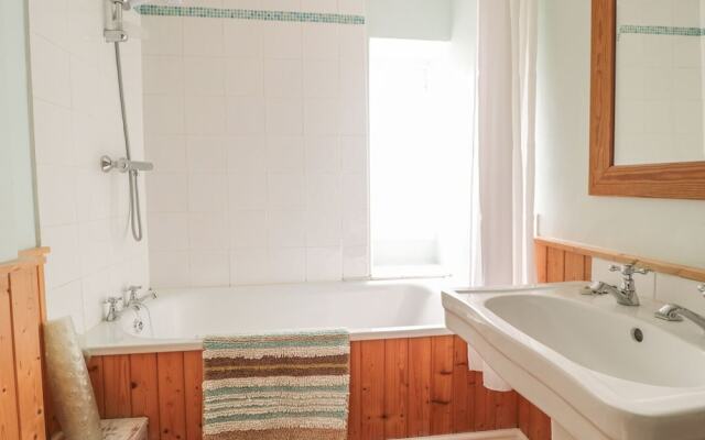 Murrayfield Cottage