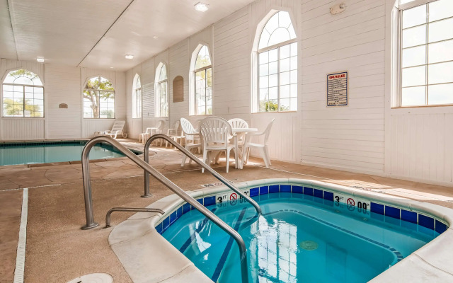 Best Western Oglesby Inn