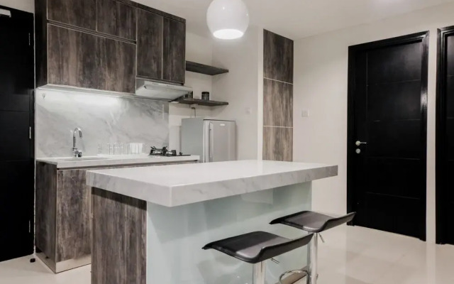 Bright 2BR Apartment at Paramount Skyline