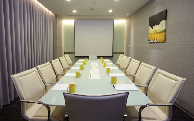 Holiday Inn Express Taichung Park by IHG