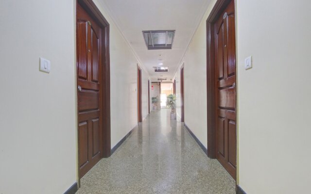 OYO 11390 Vaibhav Residency