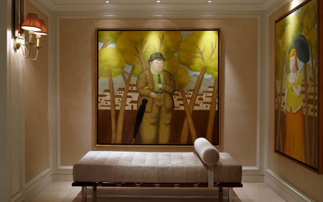 Lanson Place Jin Qiao Service Residences