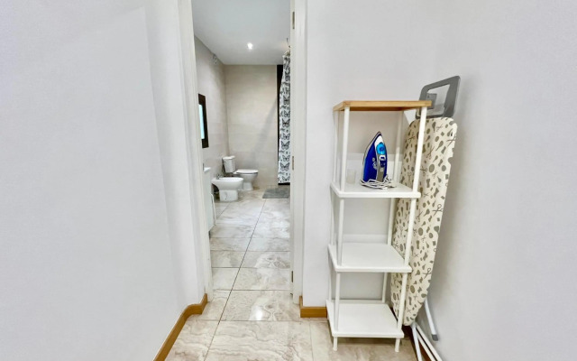 Comfortable renovated flat, WiFi!