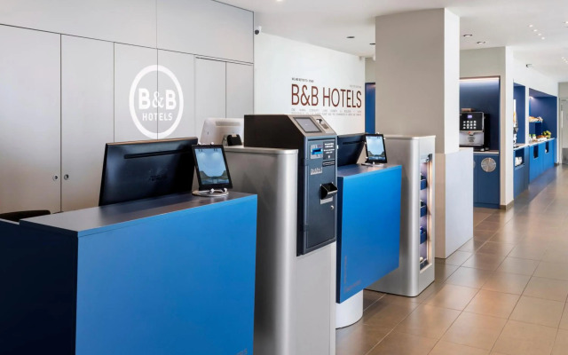 B&B Madrid Aeropuerto T1 T2 T3