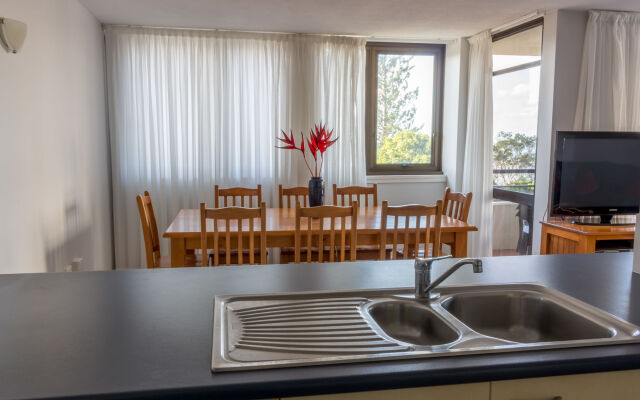 Windward Apartments