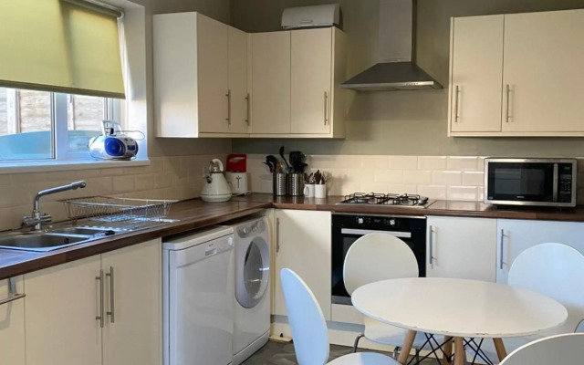 12 Harlesden Road close to ExCel