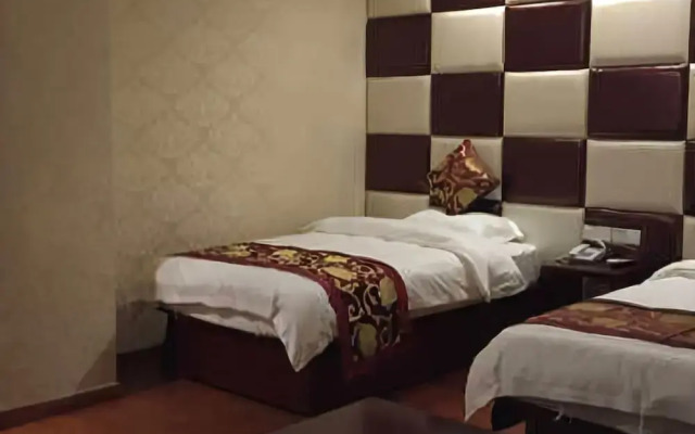 Super 8 Hotel (Shanghai Huyi Highway Shanghai University)
