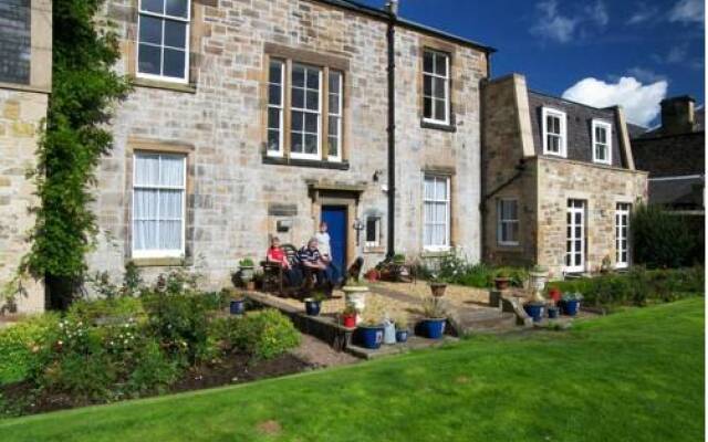 Rathan House - Guesthouse at Eskbank