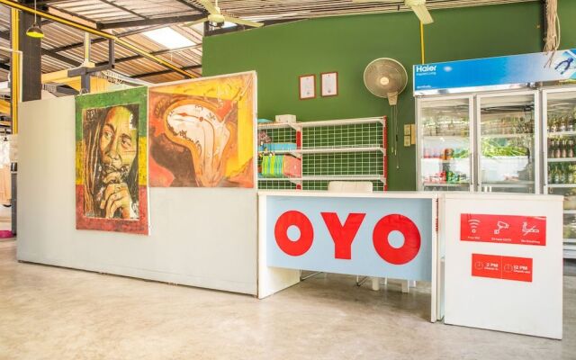 OYO 617 Tira Hostel @ Chalong Phuket