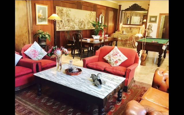 Kennedy's Beach Villa